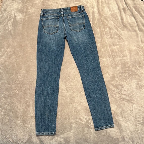 Lucky Brand Brooke Skinny Jeans Distressed - Picture 11 of 16